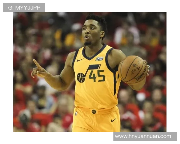 爵士不敌小牛，米切尔30分没能挽回局势——如何提升球队实力？